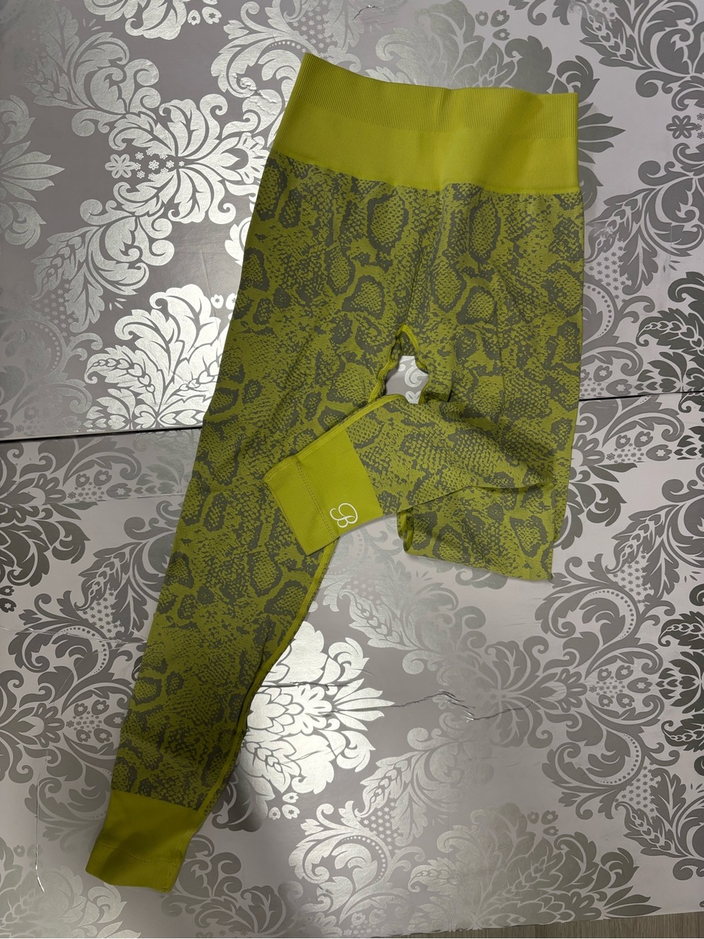 Bombshell Sportswear Neon Yellow-Green Active Leggings